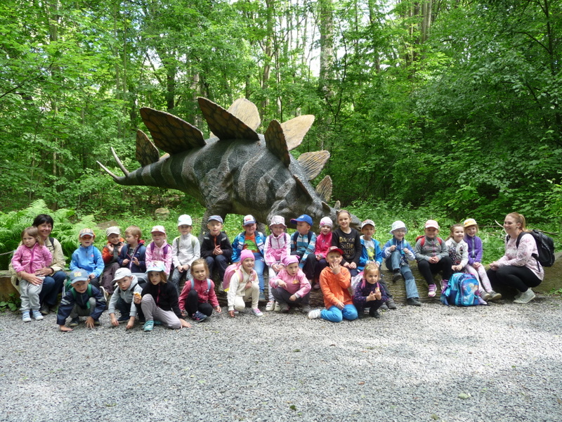 VLET - Dinopark a ZOO Vykov III. 